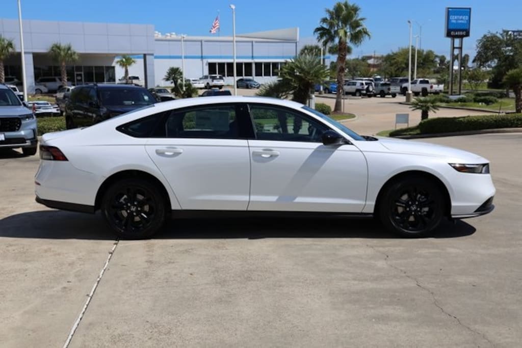 New 2025 Honda Accord SE Sedan