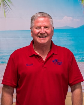 Staff member Howie Bentley from ID_a250cde81178