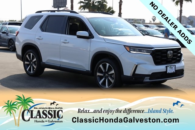 2025 Honda Pilot Touring's photo