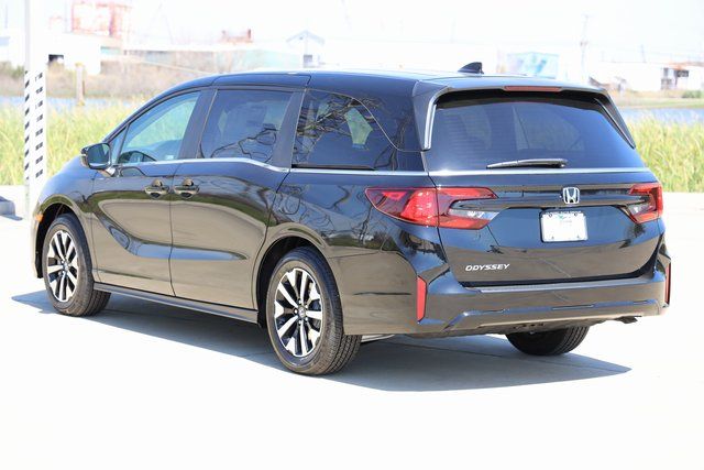 2026 Honda Odyssey EX-L - Photo 6
