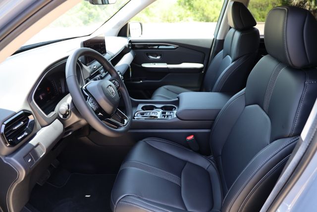 2026 Honda Pilot EX-L - Photo 12