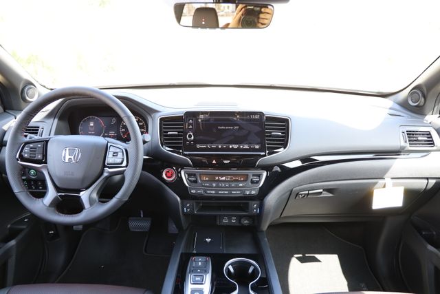 2026 Honda Ridgeline Black Edition - Photo 28