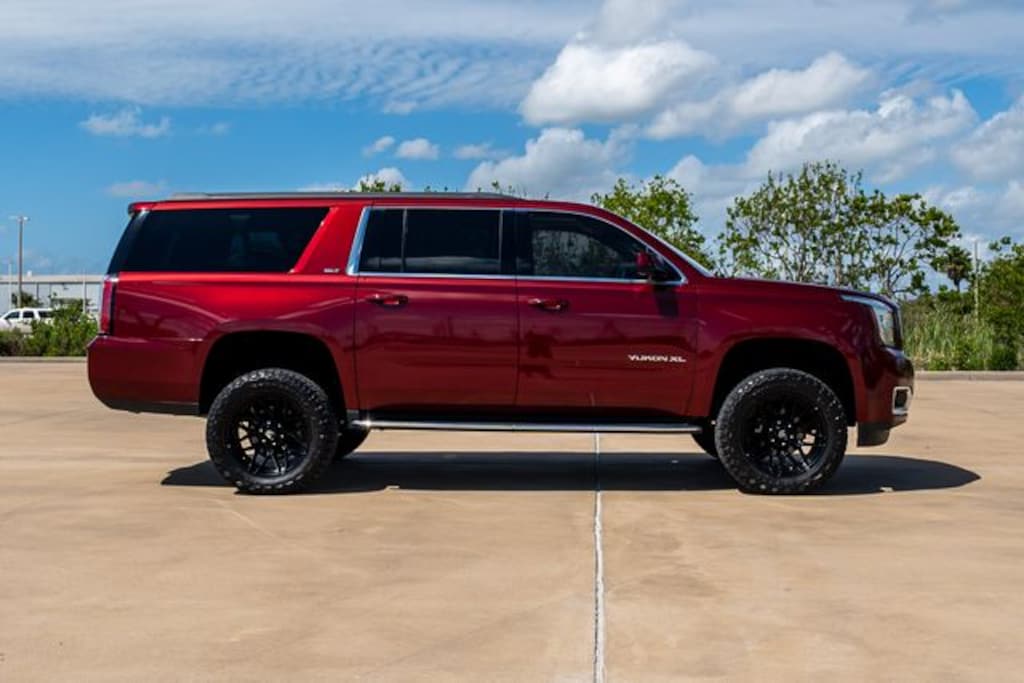 Used 2019 GMC Yukon XL SLT SUV