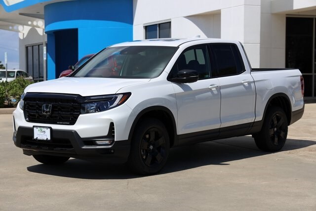 2025 Honda Ridgeline Black Edition photo 3