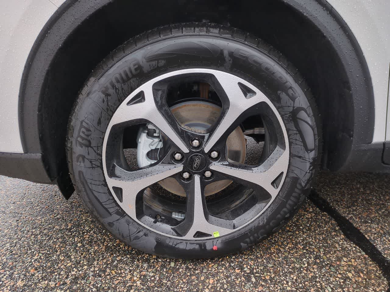 2025 Ford Escape Hybrid ST-Line Select - Photo 35