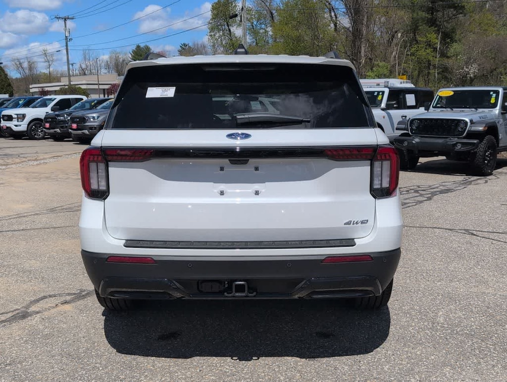New 2026 Ford Explorer ST-Line SUV