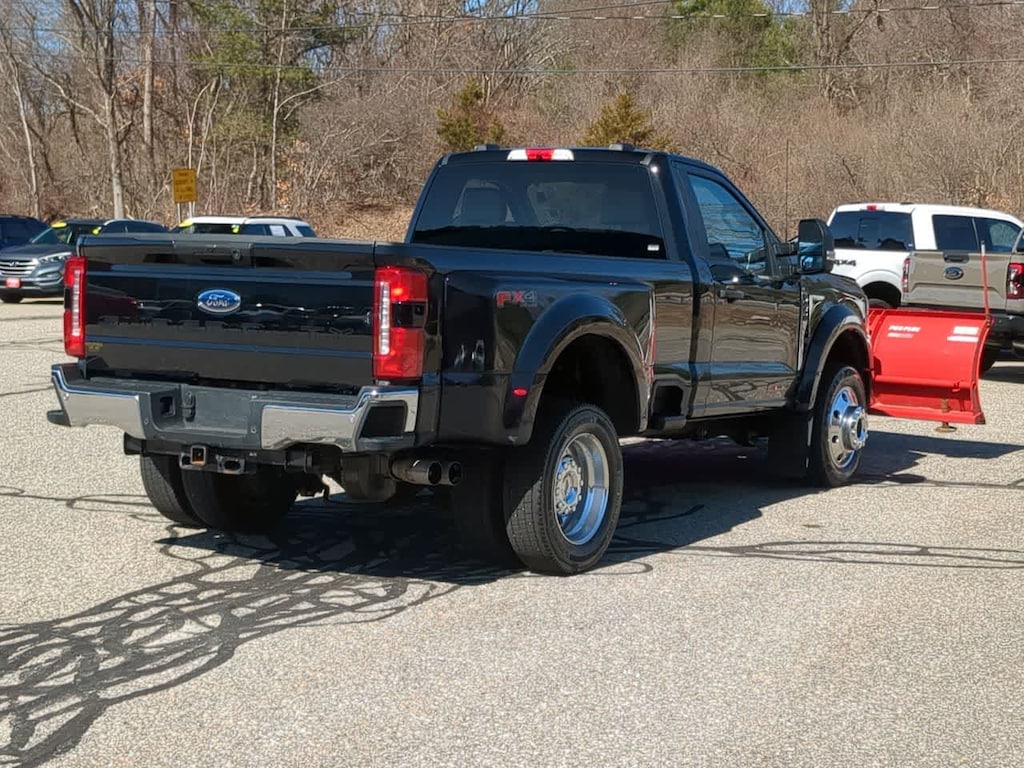 Certified 2023 Ford Super Duty F-450 DRW XLT 4WD Reg Cab 8 Box 4WD Reg Cab 8 Box