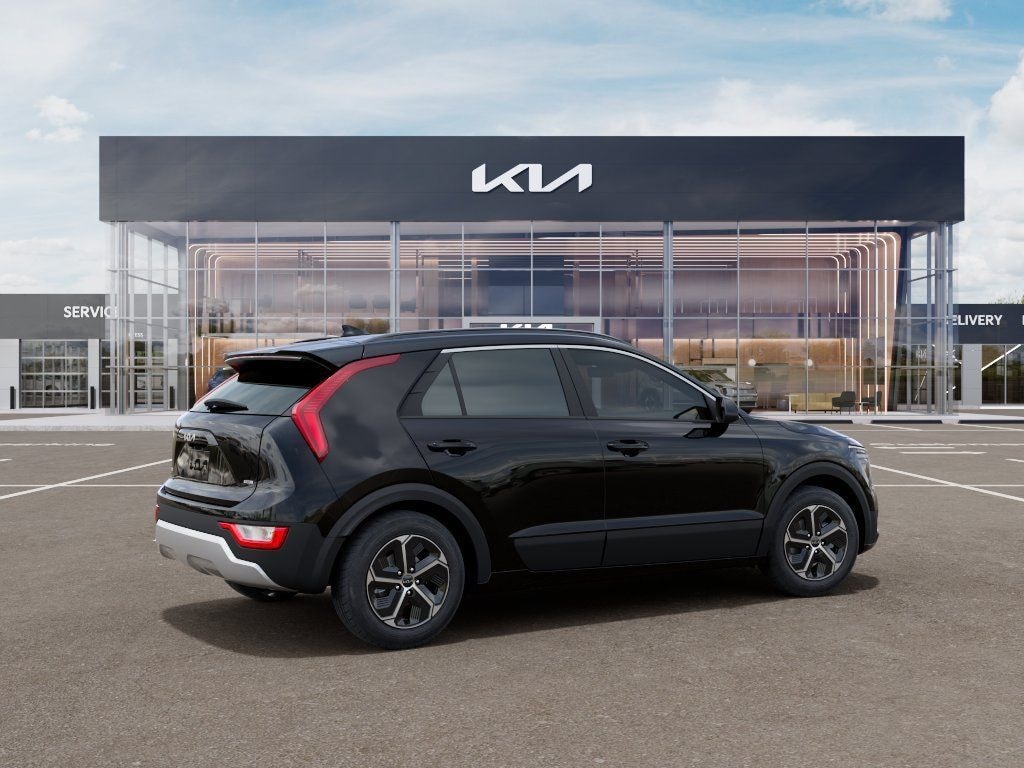 New 2026 Kia Niro LX SUV