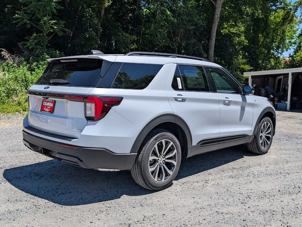 New 2026 Ford Explorer ST-Line SUV