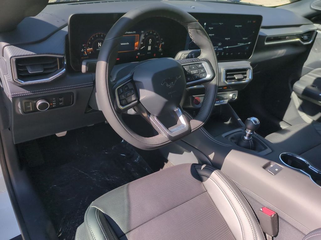 2025 Ford Mustang GT Premium Fastback - Photo 9