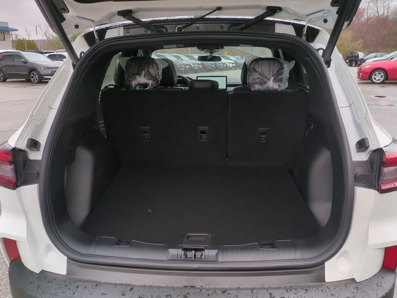 2025 Ford Escape Hybrid ST-Line Select - Photo 27
