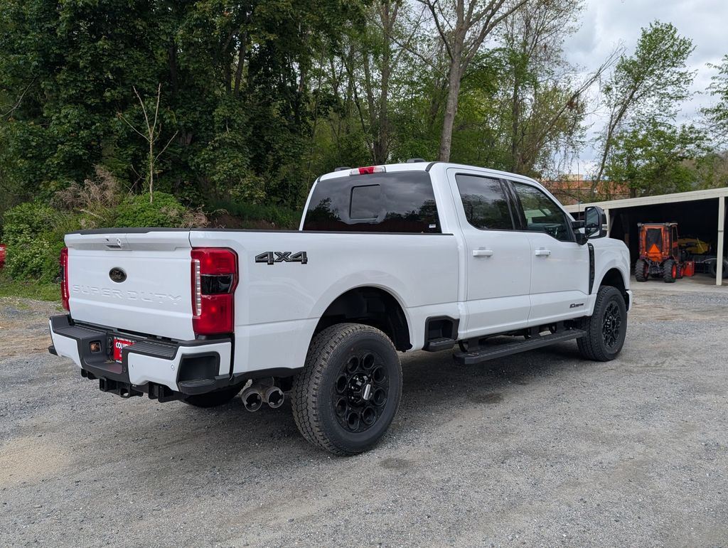 New 2026 Ford F-350SD Lariat Truck