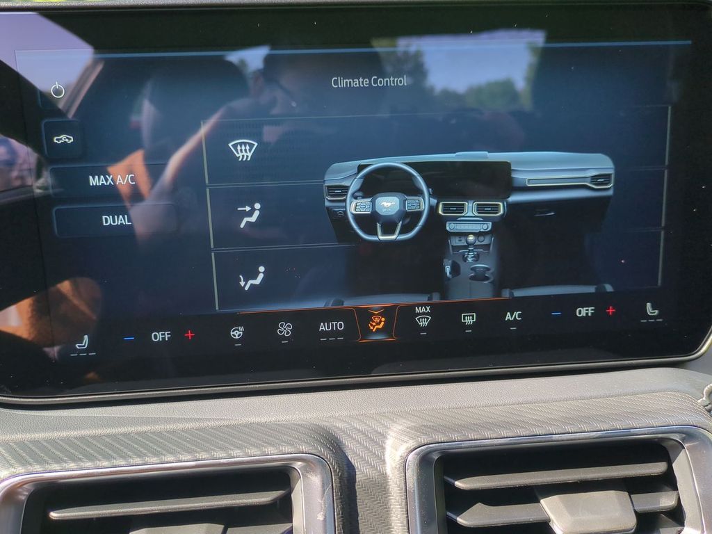 2025 Ford Mustang GT Premium Fastback - Photo 17