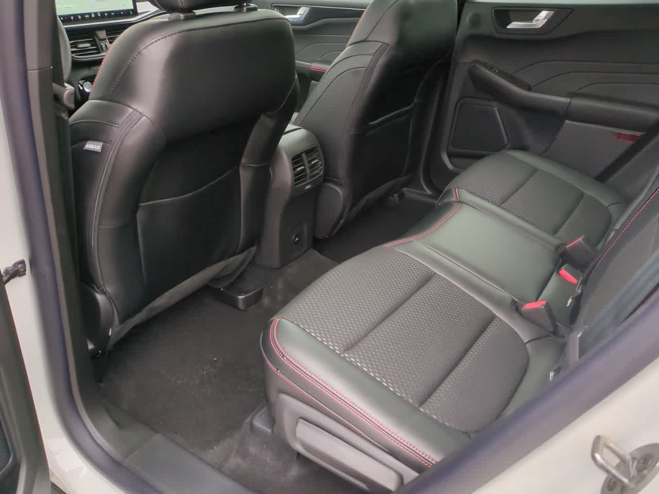 2025 Ford Escape Hybrid ST-Line Select - Photo 26