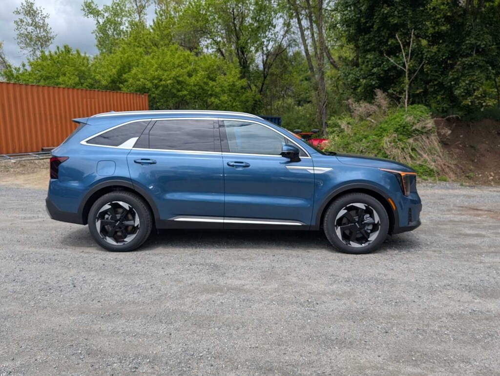 New 2026 Kia Sorento Plug-In Hybrid EX SUV