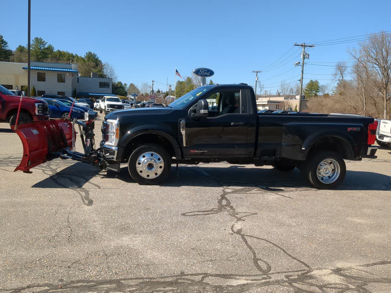 2023 Ford Super Duty F-450 DRW XLT 4WD Reg Cab 8 Box photo 5