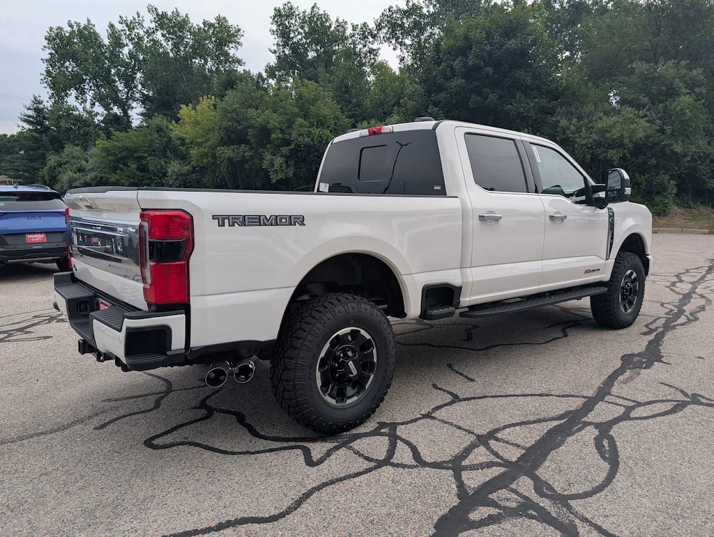 New 2026 Ford Super Duty F-350 SRW Platinum Truck