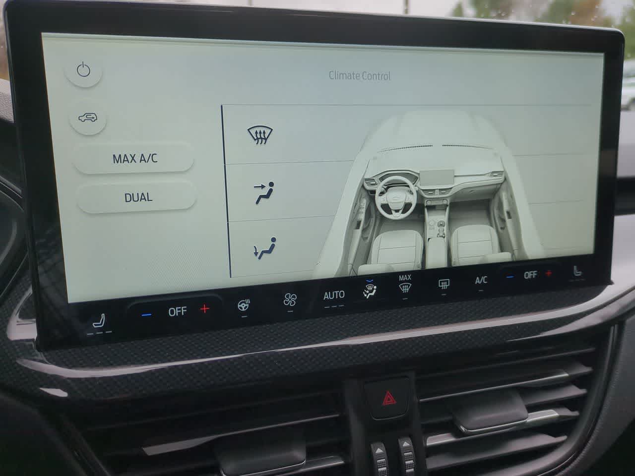 2025 Ford Escape Hybrid ST-Line Select - Photo 17