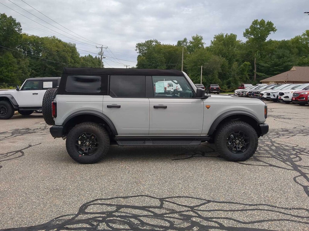 New 2026 Ford Bronco Badlands SUV