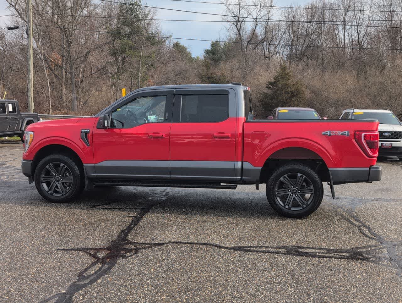 2023 Ford F-150 XLT 4WD Supercrew 5.5 Box photo 5