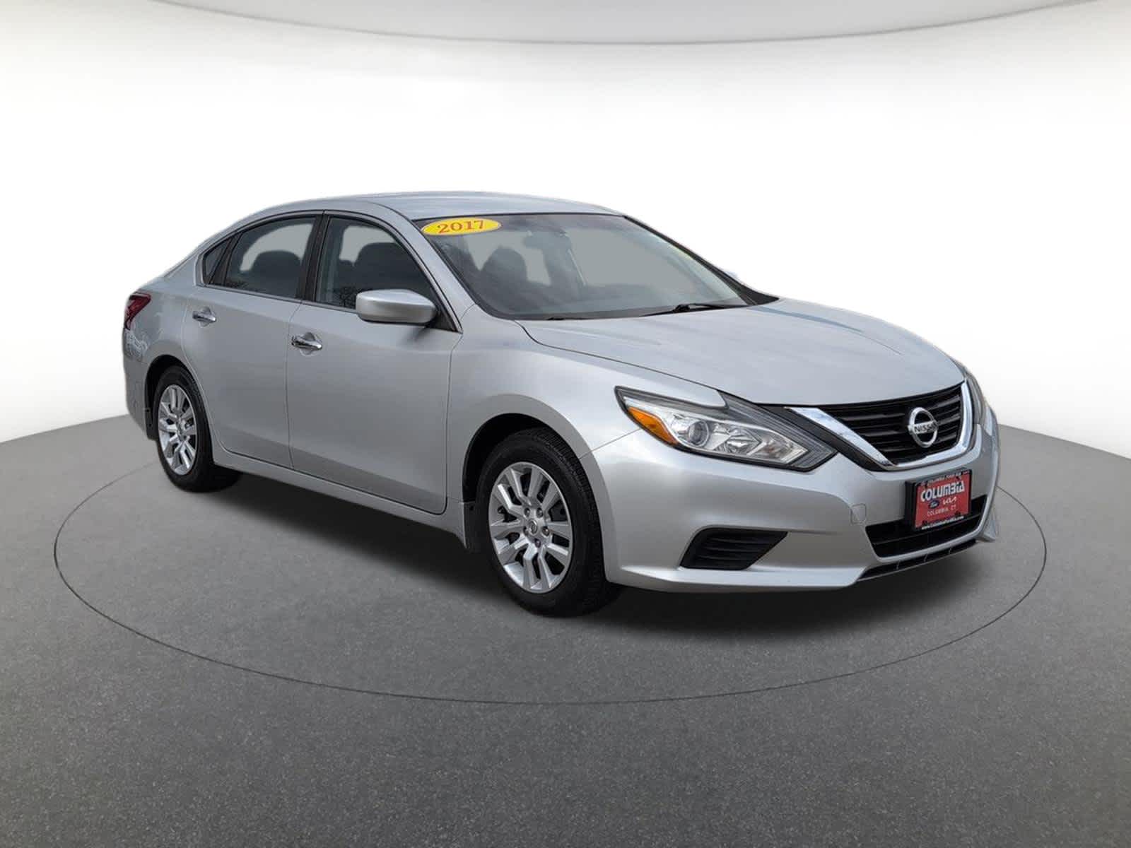 2017 Nissan Altima 2.5 S's photo