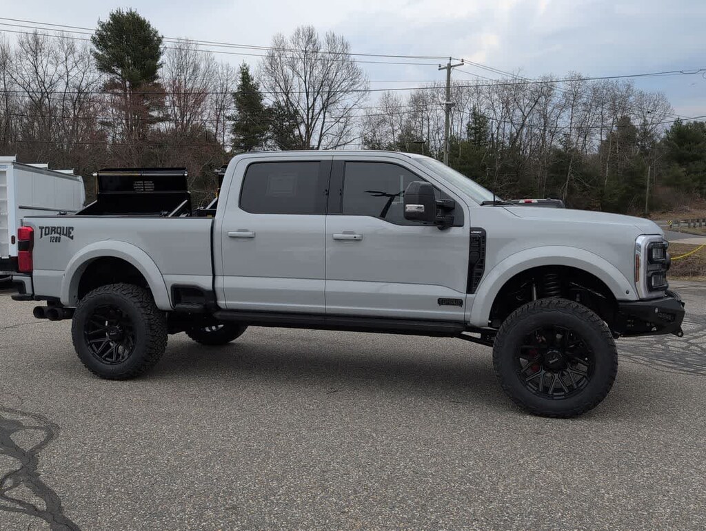 New 2026 Ford Super Duty F-250 SRW Lariat
