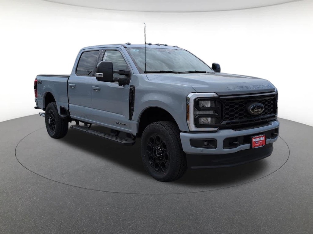 New 2026 Ford Super Duty F-350 SRW Lariat Truck