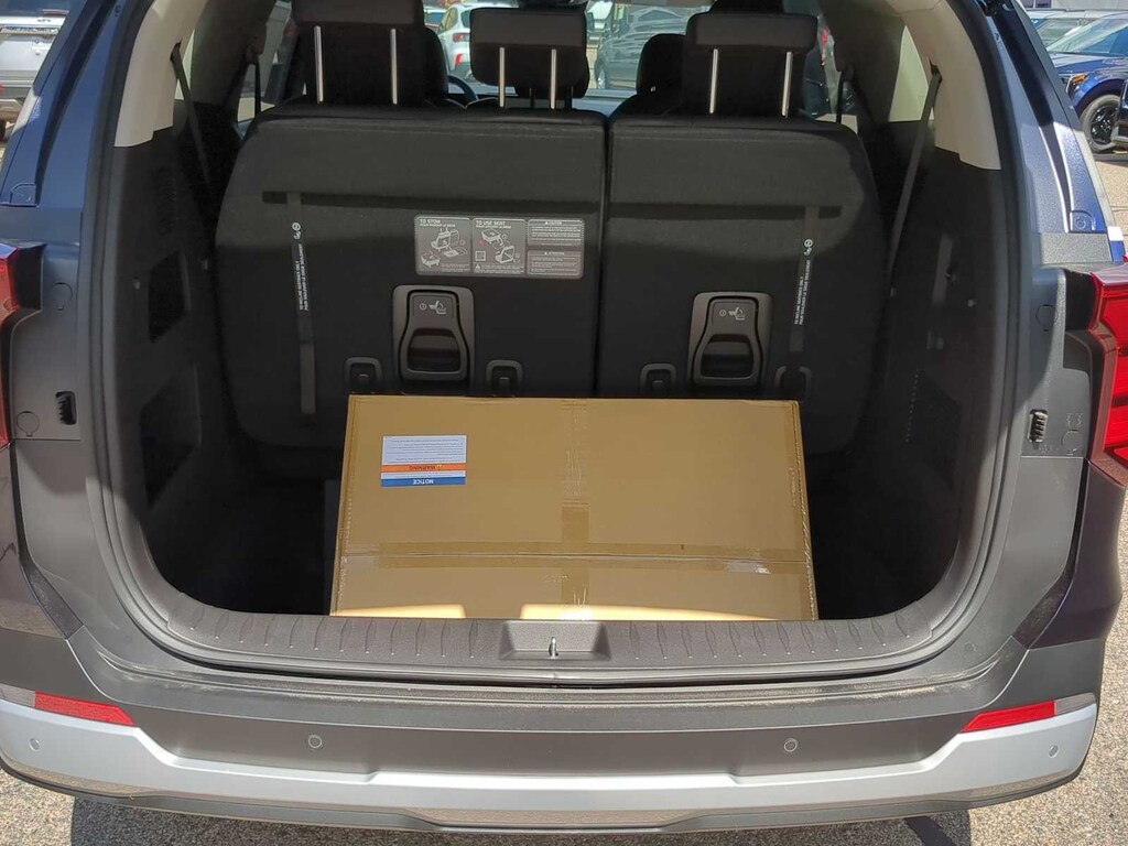 New 2027 Kia Carnival LXS Van