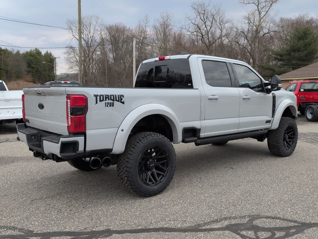 New 2026 Ford Super Duty F-250 SRW Lariat