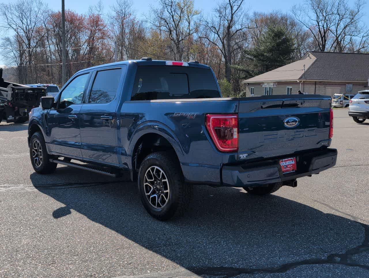 2023 Ford F-150 XLT 4WD Supercrew 5.5 Box photo 4
