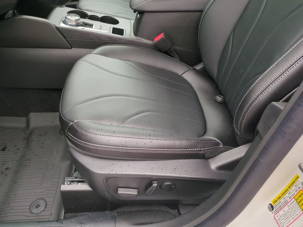 2025 Ford Escape Plug-in hybrid PHEV - Photo 10