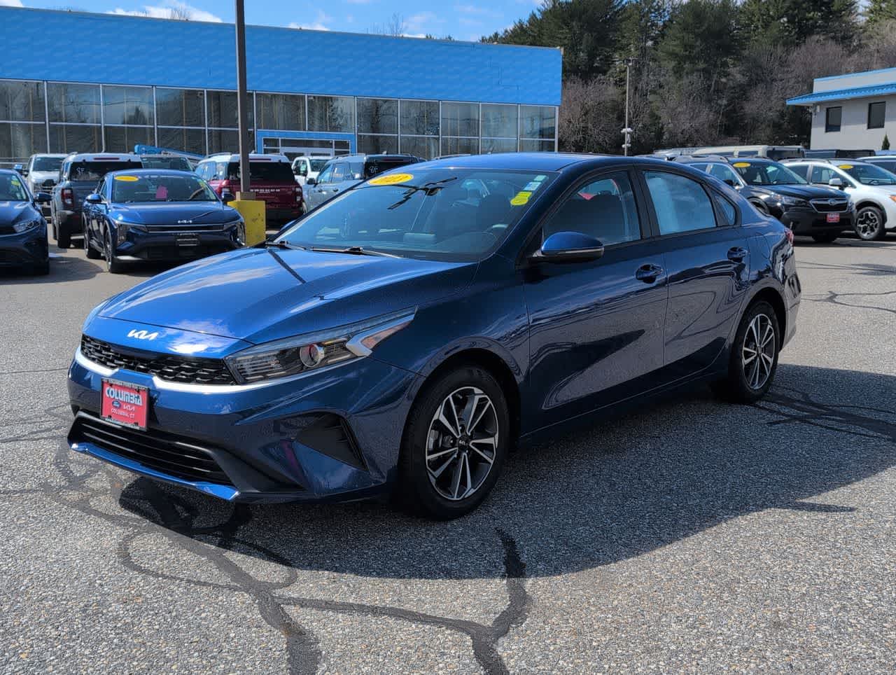 2023 Kia Forte LXS photo 6