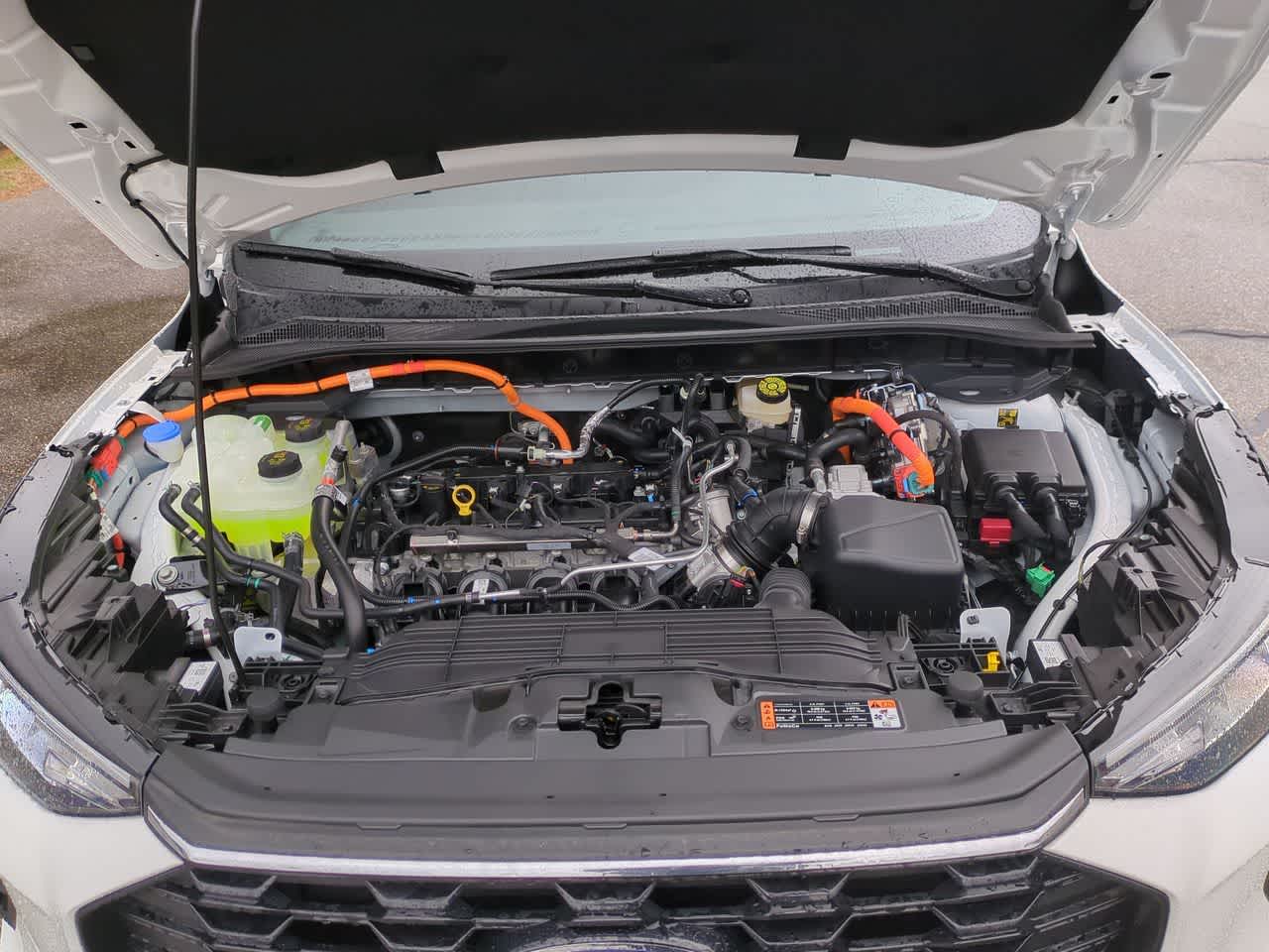 2025 Ford Escape Hybrid ST-Line Select - Photo 33
