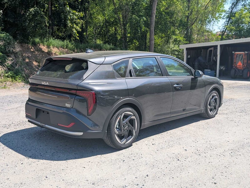 New 2026 Kia K4 Hatchback EX Sedan