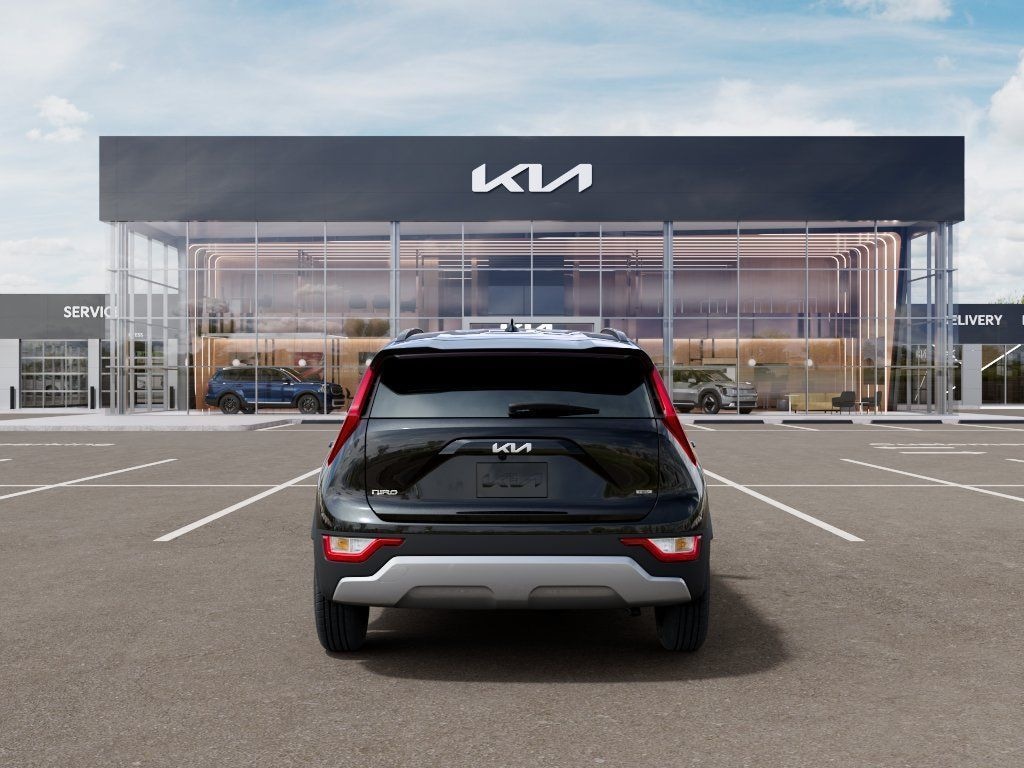 New 2026 Kia Niro LX SUV