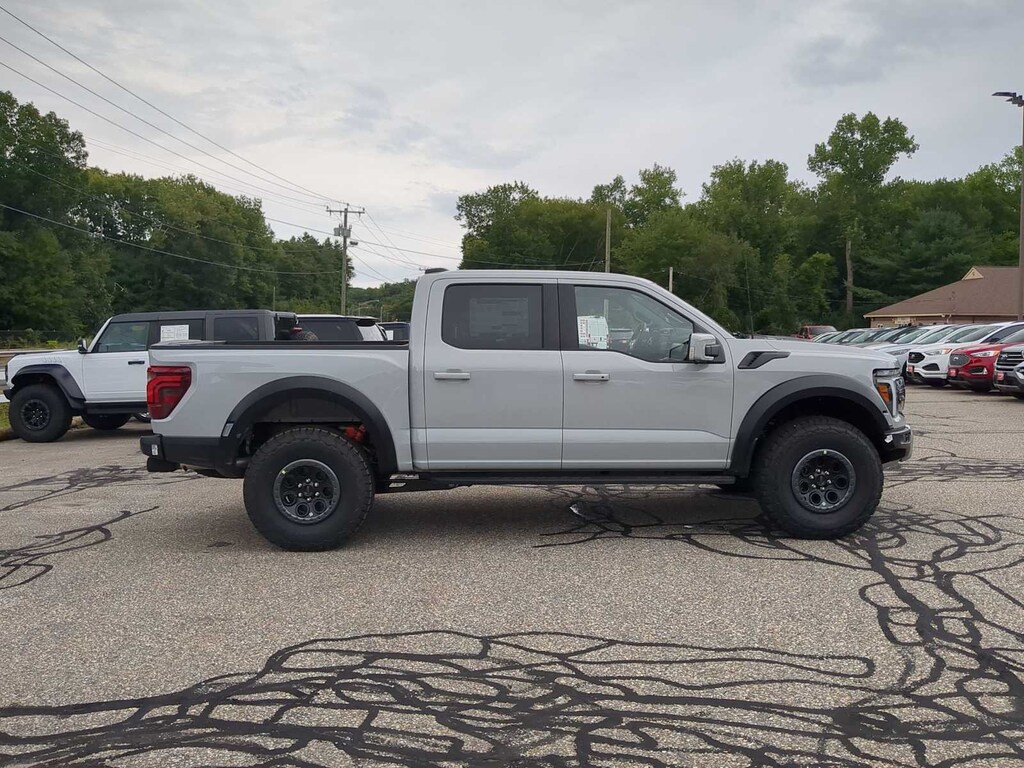 New 2026 Ford F-150 Raptor 4WD Supercrew 5.5 Box Truck