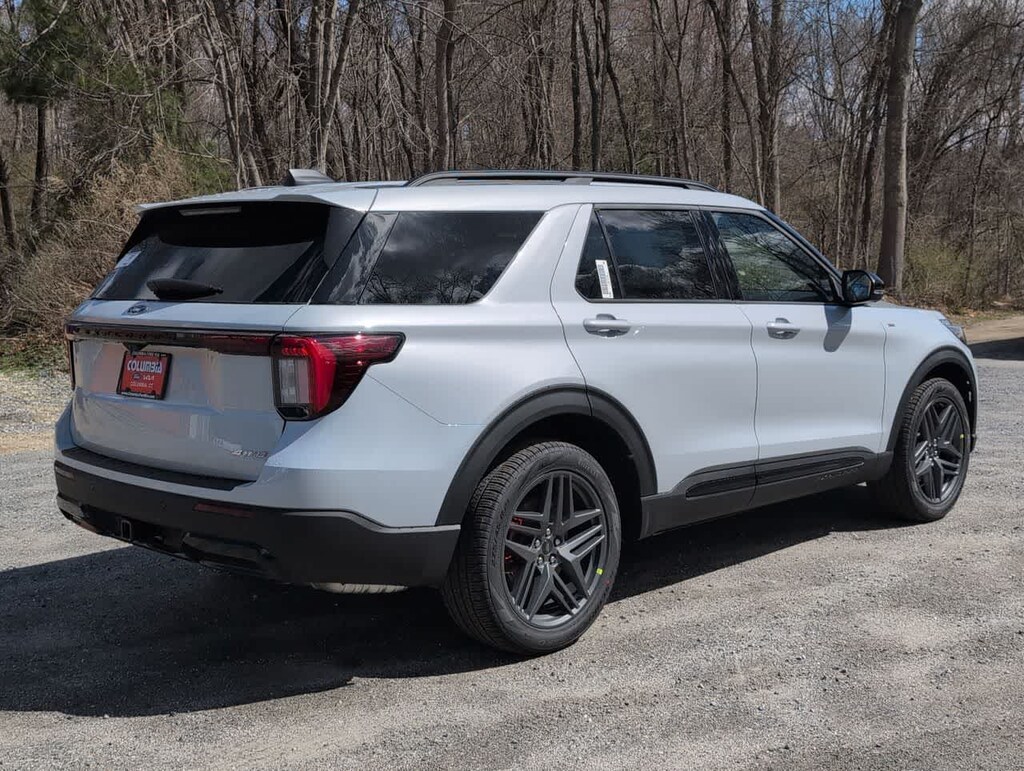 New 2026 Ford Explorer ST-Line 4WD