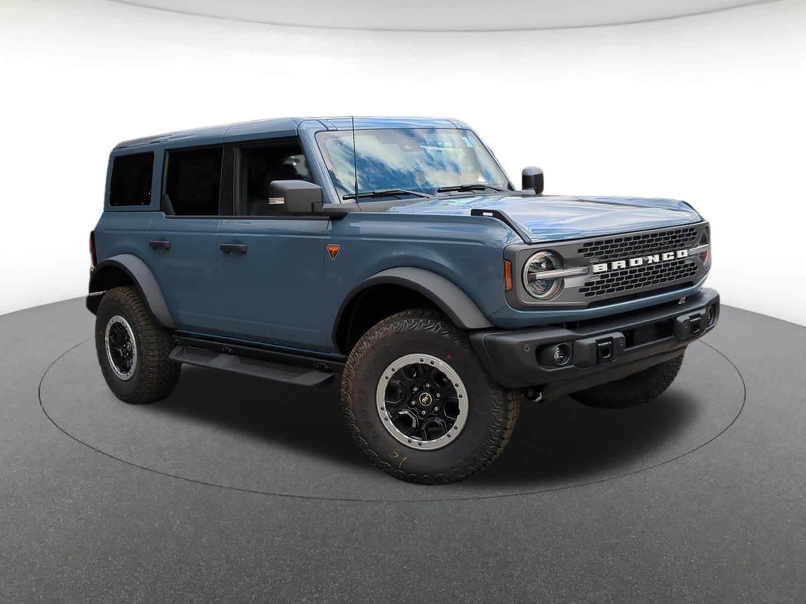 2025 Ford Bronco Badlands 4x4's photo