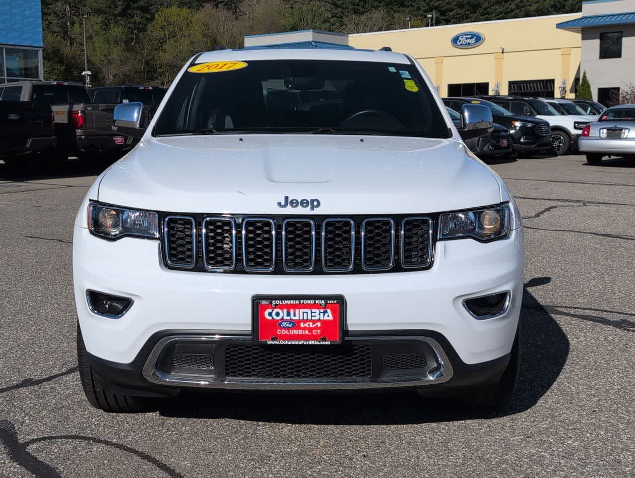 2017 Jeep Grand Cherokee Limited photo 3