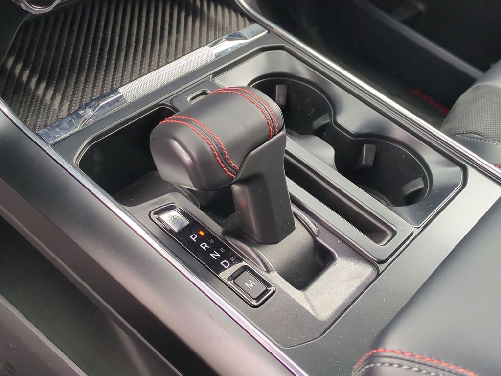 2025 Ford F-150 Raptor - Photo 19