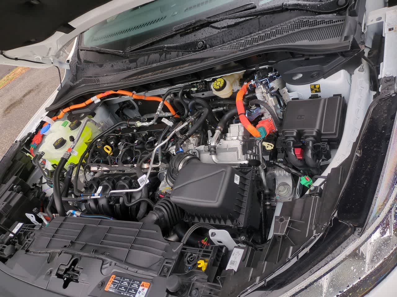 2025 Ford Escape Hybrid ST-Line Select - Photo 34