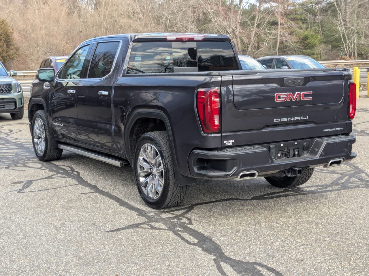 2023 GMC Sierra 1500 Denali 4WD Crew Cab 147 photo 4