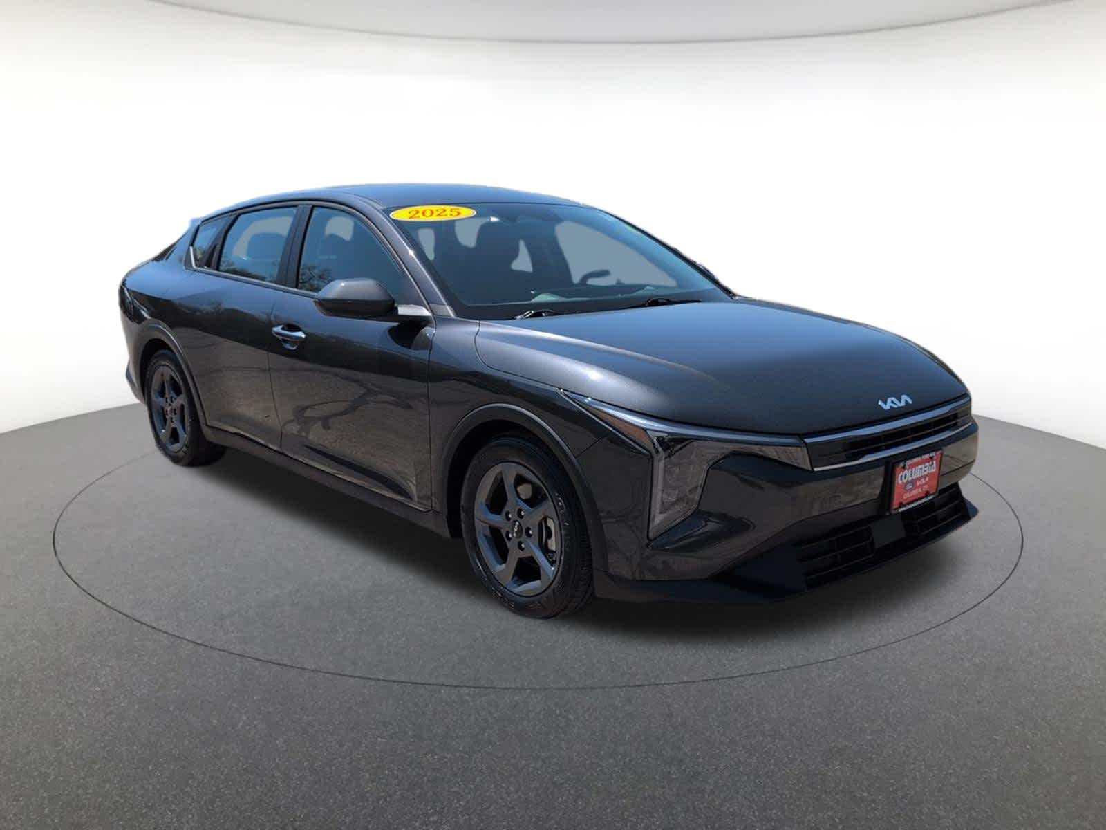 2025 Kia K4 LXS AT's photo