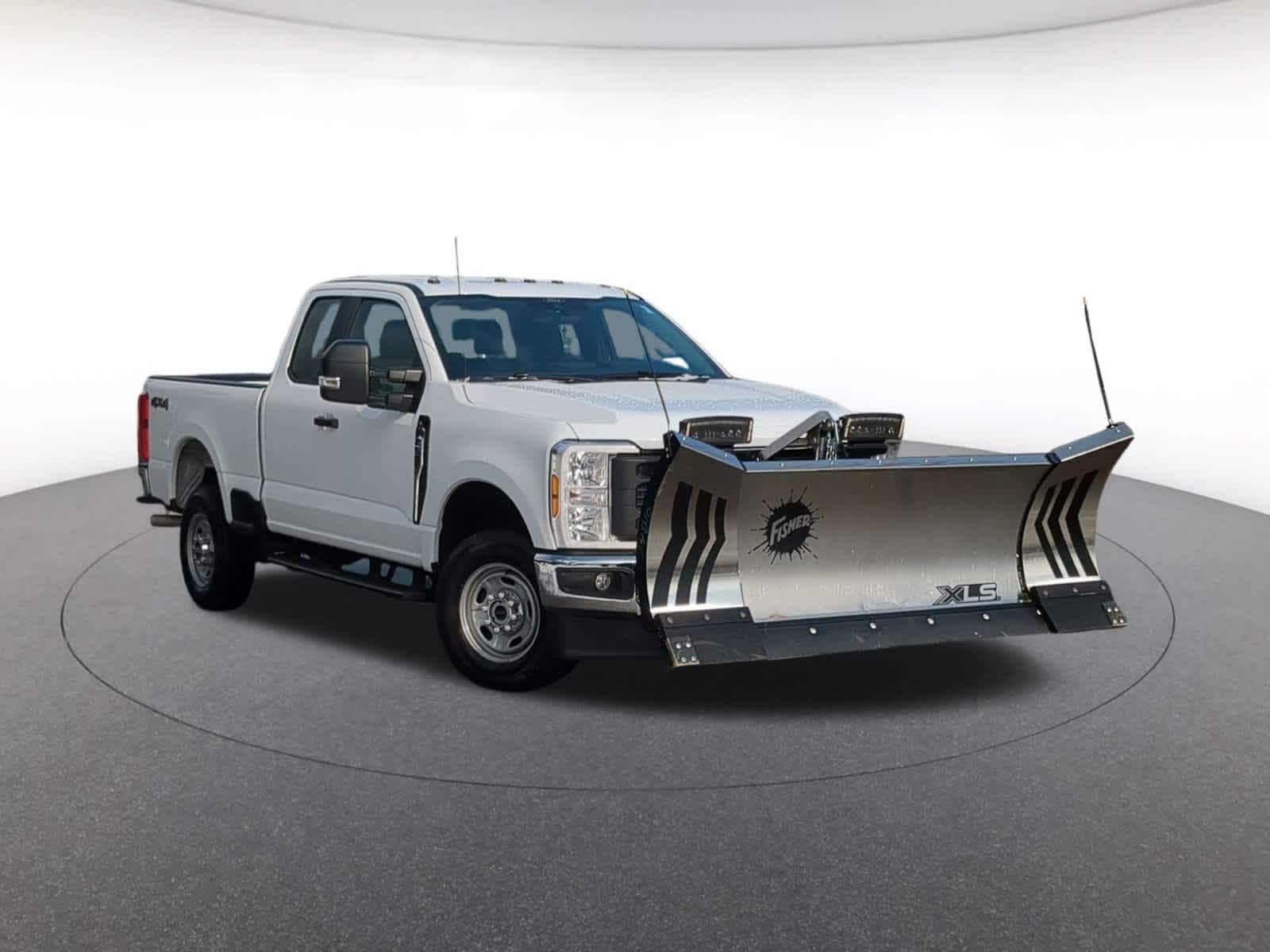 2026 Ford F-250 XL 4x4 SuperCab 8' Box's photo