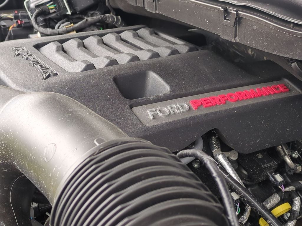 2025 Ford F-150 Raptor - Photo 34