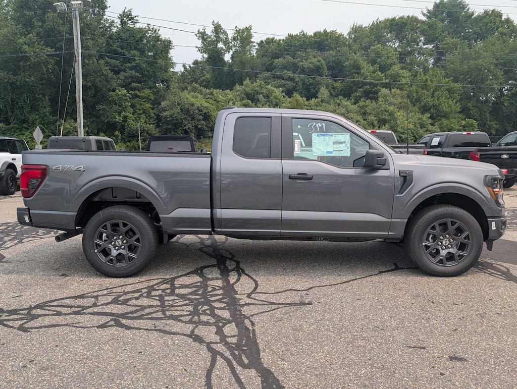 New 2026 Ford F-150 STX 4WD Supercab 6.5 Box Truck