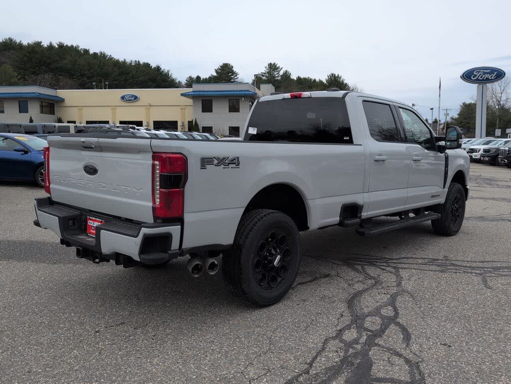 New 2026 Ford Super Duty F-350 SRW Lariat