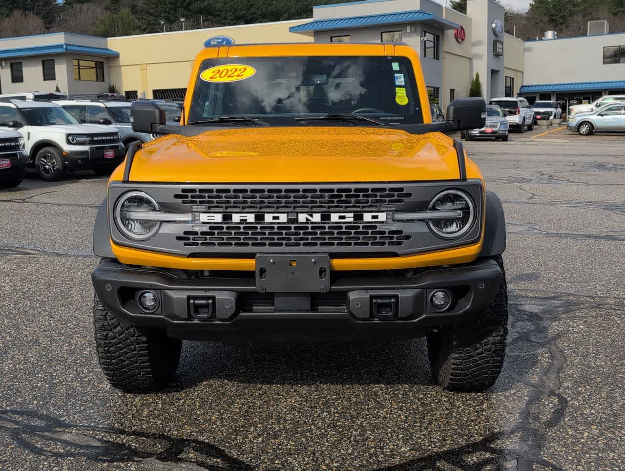 2022 Ford Bronco Badlands photo 3