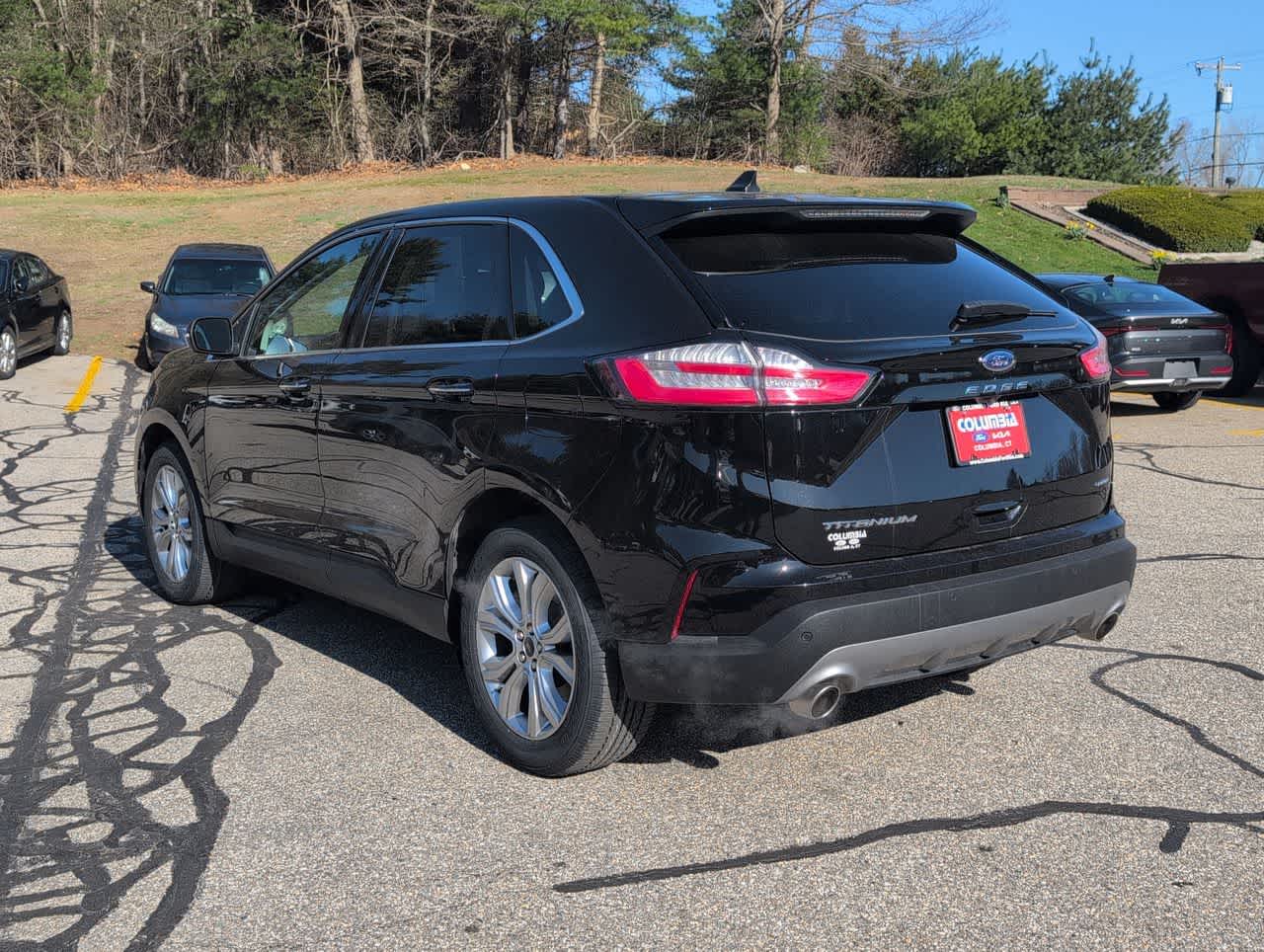 2024 Ford Edge Titanium photo 4