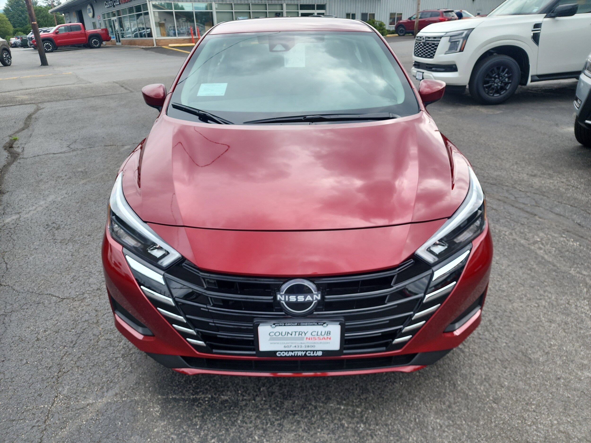 2025 Nissan Versa 1.6 SV photo 3